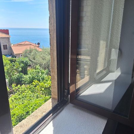 Guest House Naser Ulcinj Exterior foto